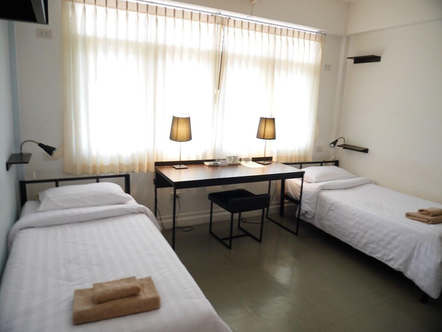 G9Bangkok Hostel Exterior photo